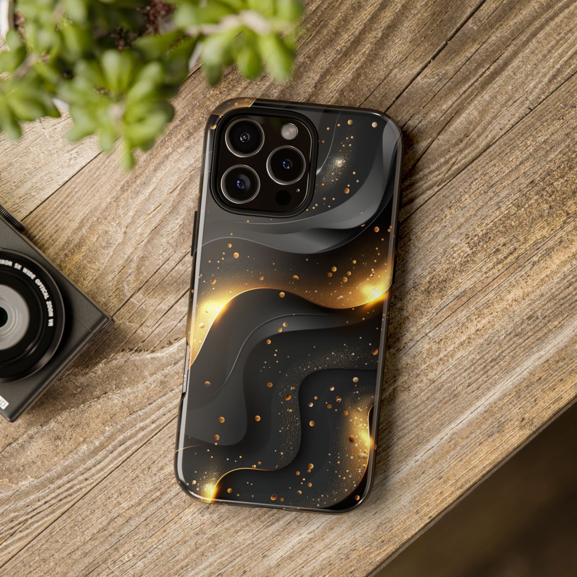 Black Gold Minimalist Waves Cover Phone Case