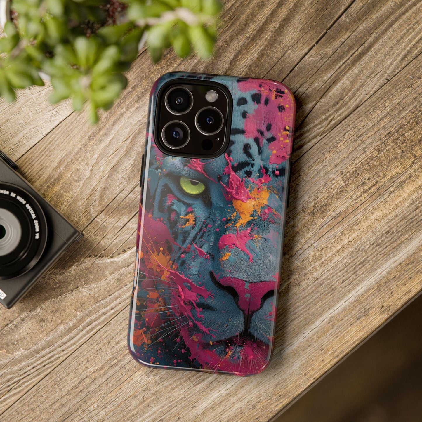 Jaguar Electric Pink Teal Splash